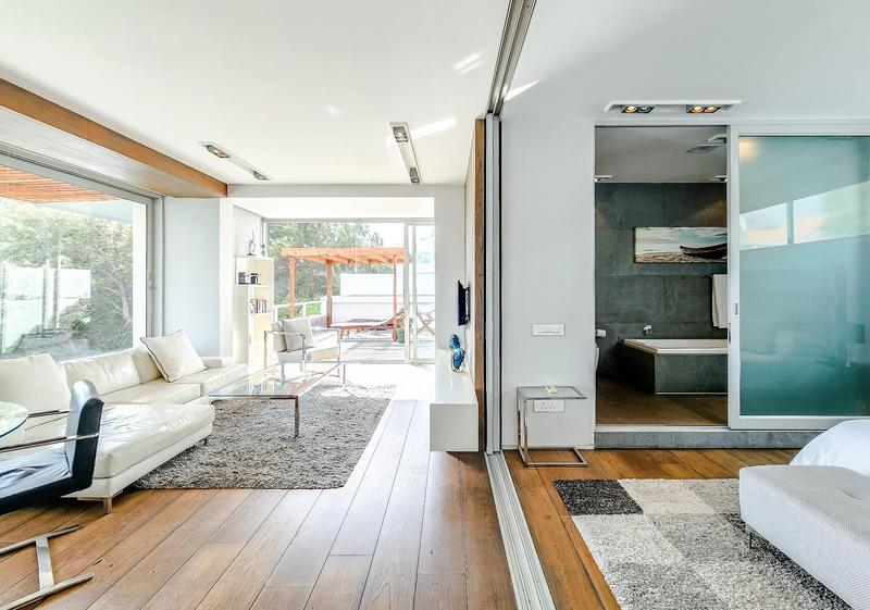 6 Bedroom Property for Sale in Camps Bay Western Cape